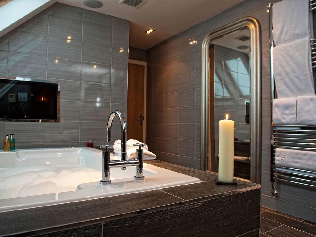 The Gailes Hotel & Spa Ирвин Экстерьер фото